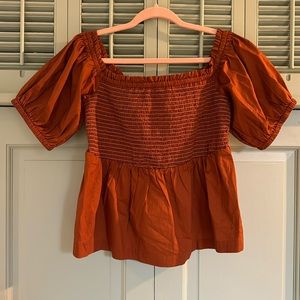 NWOT Old Navy Smocked Top - Size L